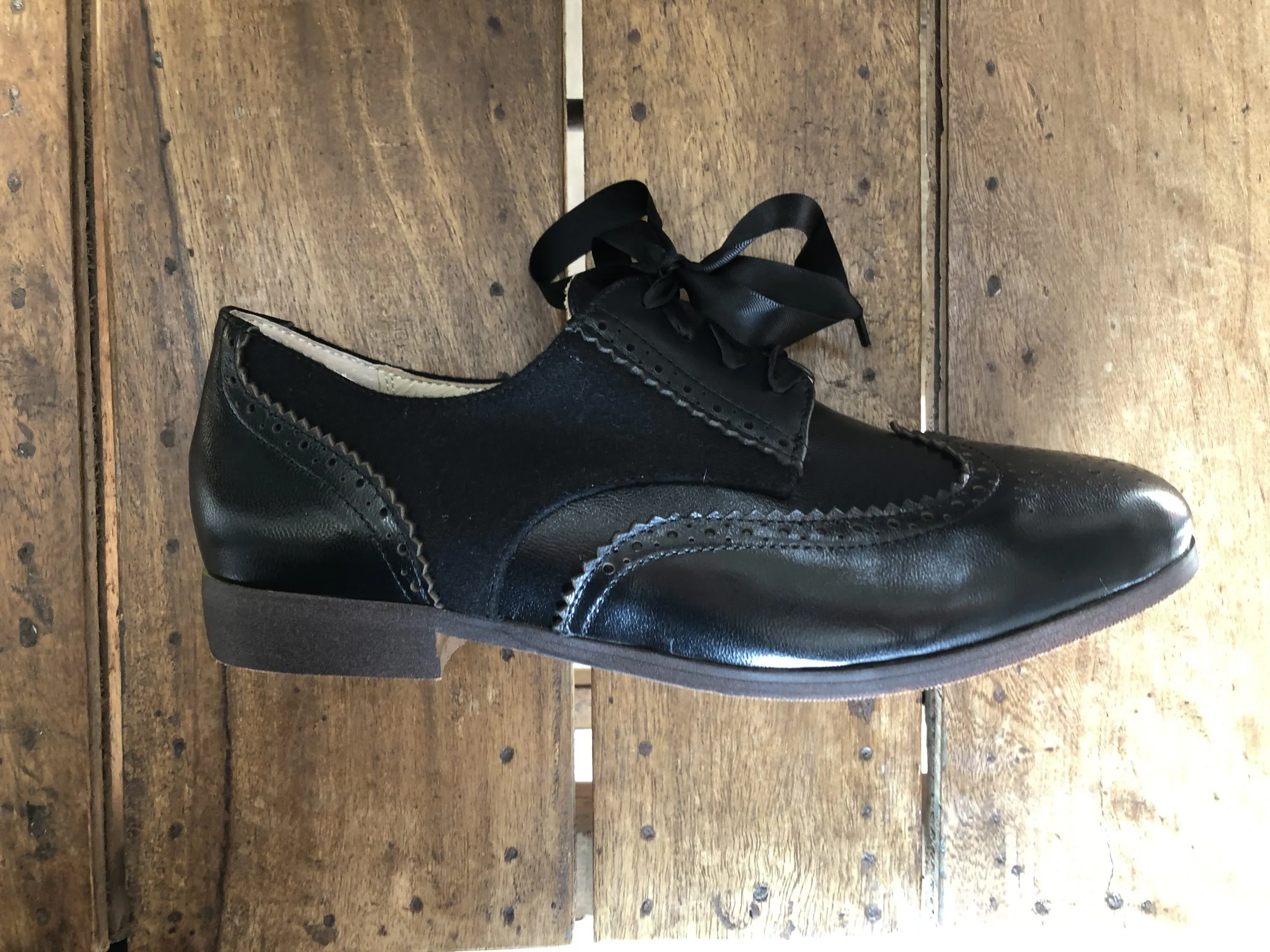 1066 Footwear Bespoke made in England Brighton Brogue