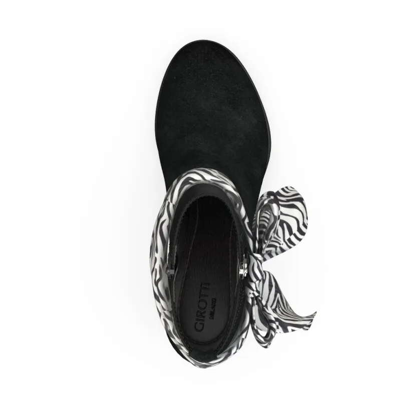 Block Heel Booties 29397
