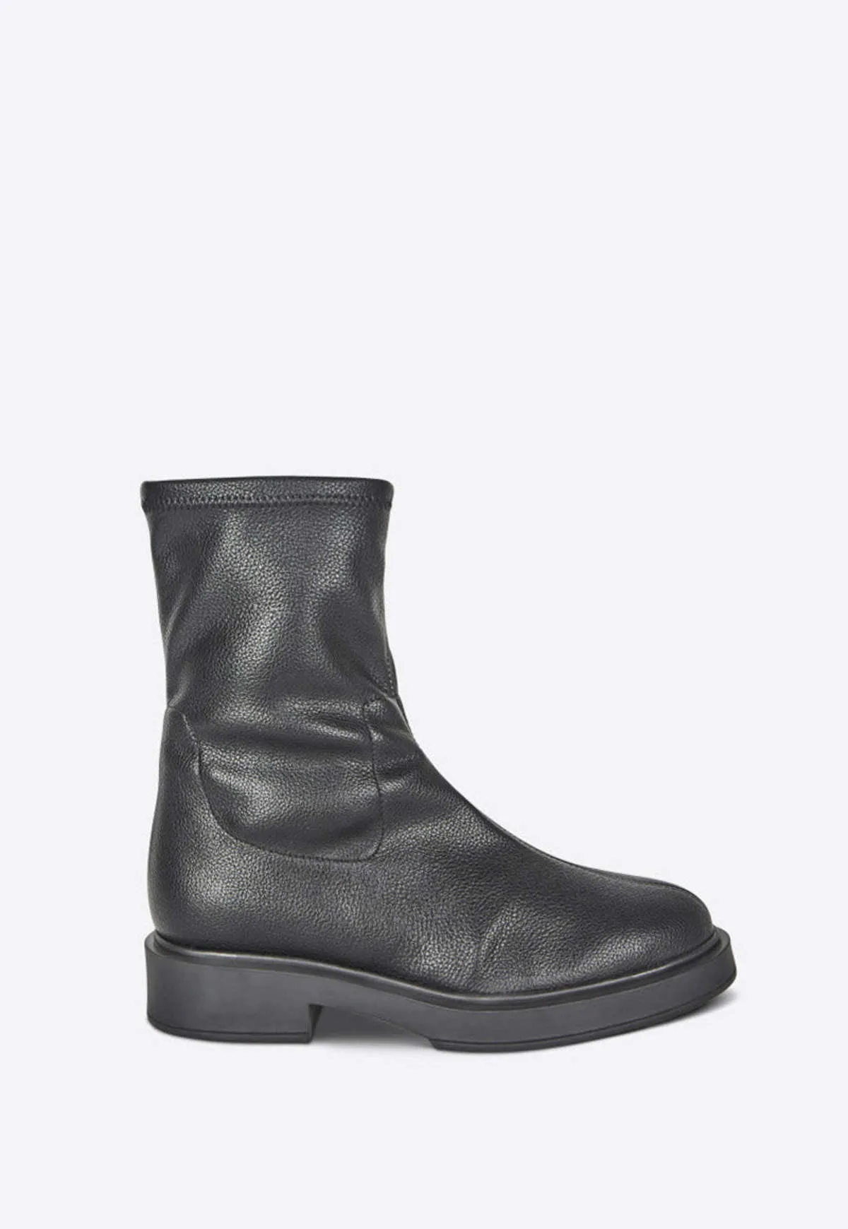 INTENTIONALLY  Ida Boot - Black