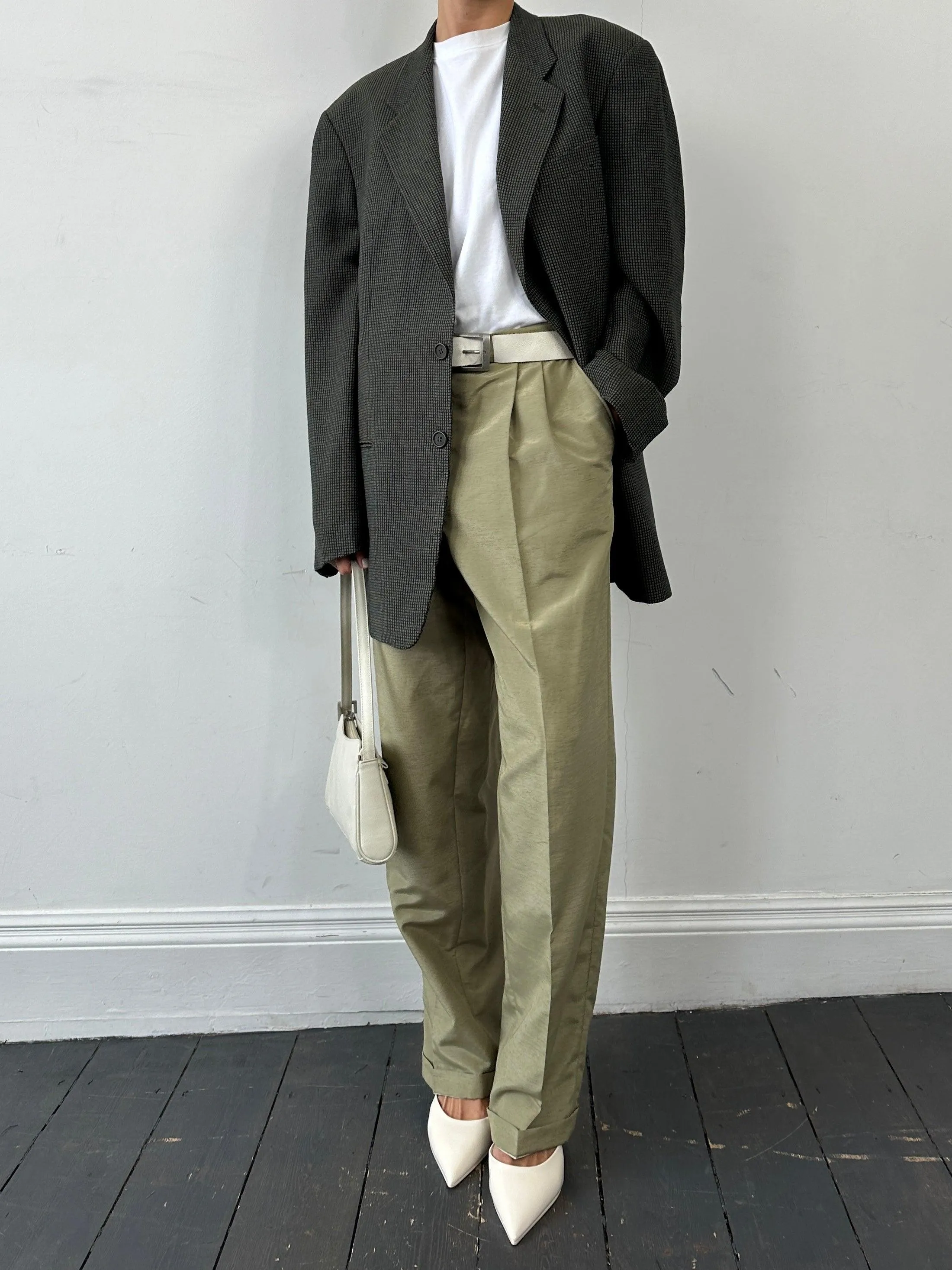 Vintage Linen Blend Satin High Waisted Straight Leg Pleated Tailored Trousers - W32